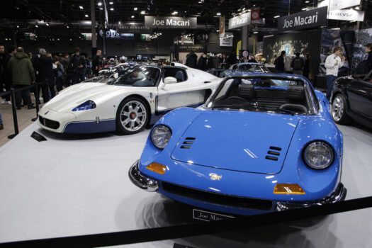 Ferrari Dino, Maserati MC20 ; Joe Macari