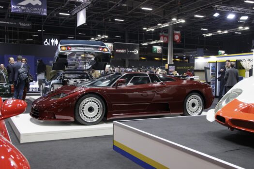 Bugatti EB110, Art&Revs