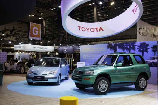 Toyota RAV-4 Electric & Prius 1