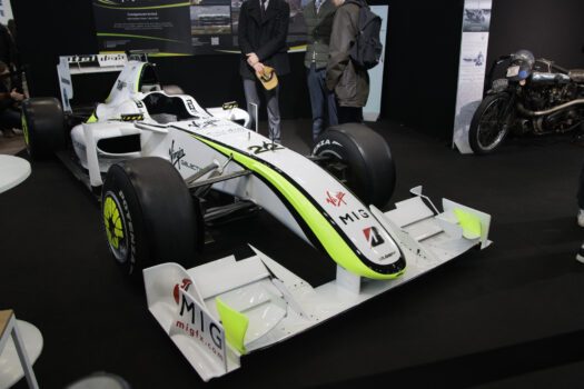 Stand Bonhams