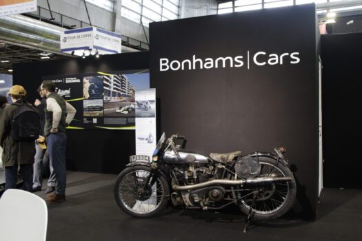 Stand Bonhams