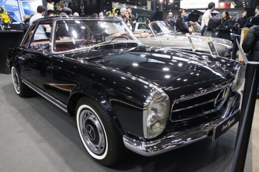 Mercedes-Benz 230 SL