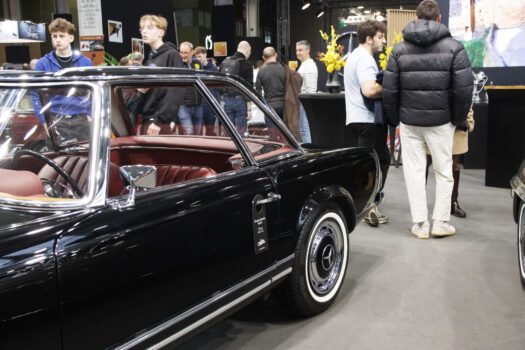 Mercedes-Benz 230 SL