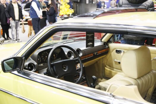 Mercedes-Benz 230 CE W123