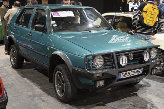 VW Golf Country