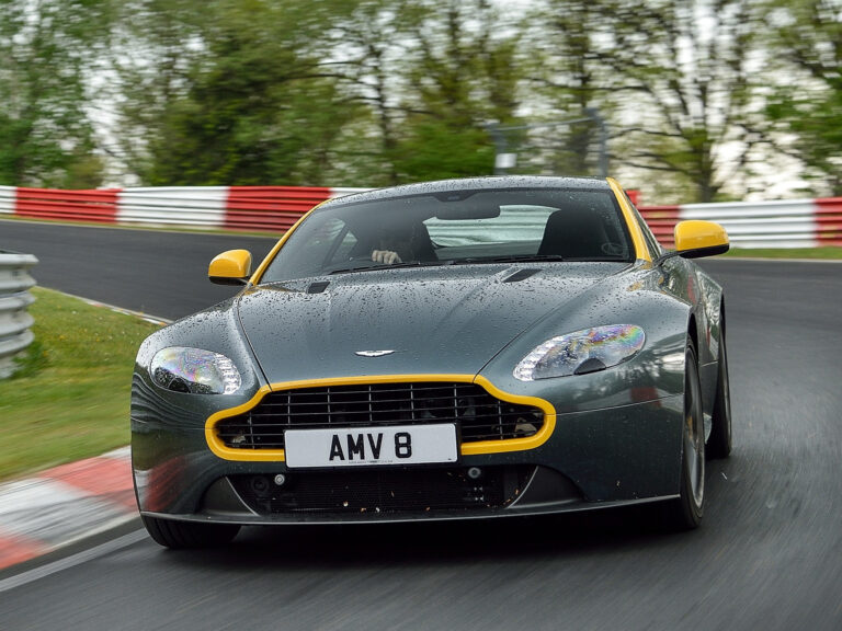 Aston Martin V8 Vantage N420