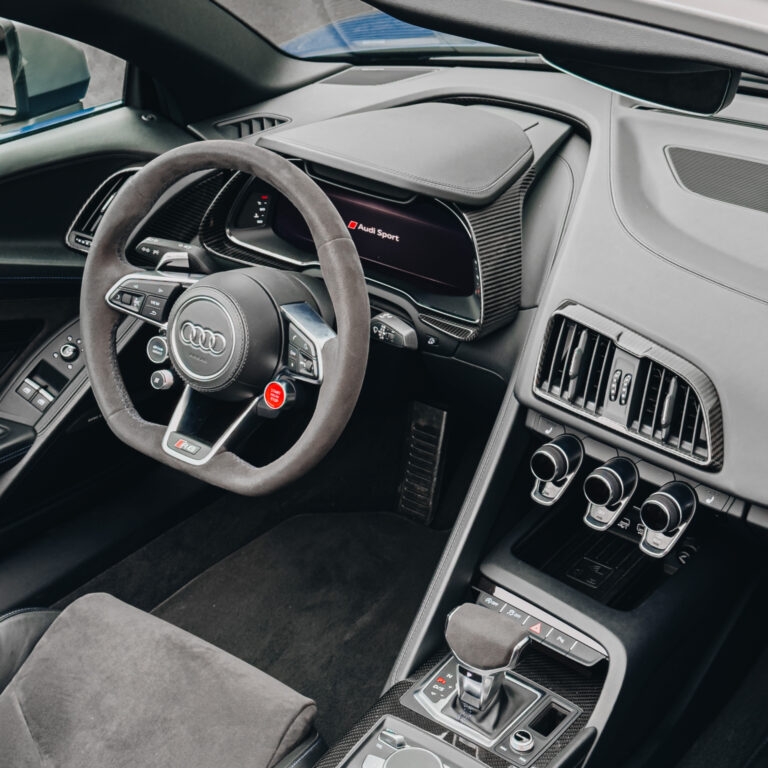 L'habitacle de la R8 Spyder