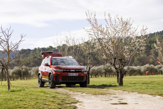 On note que le Brun Terracotta de ce Bigster Extrême lui va aussi très bien !