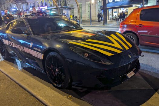 Ferrari 812 Competizione - SuperPOG