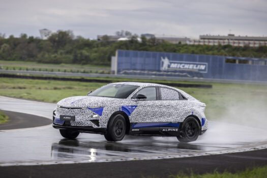 Alpine A390, prototype des essais sur wetgrip Michelin, Ladoux.