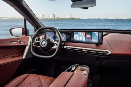 BMW iX - photo BMW
