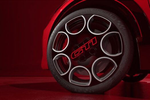 Peugeot e-208 GTi