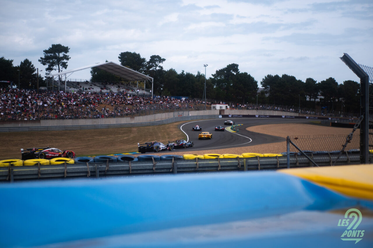 Vue du départ des 24h du Mans 2025