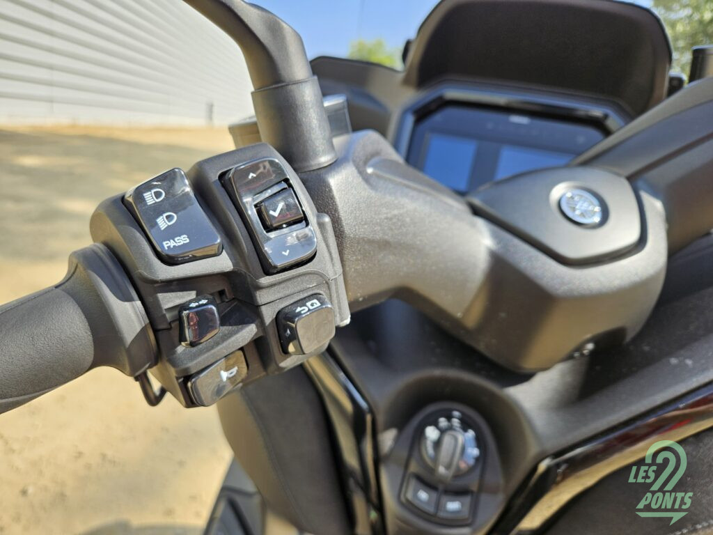 Yamaha XMAX 125 (2025)
