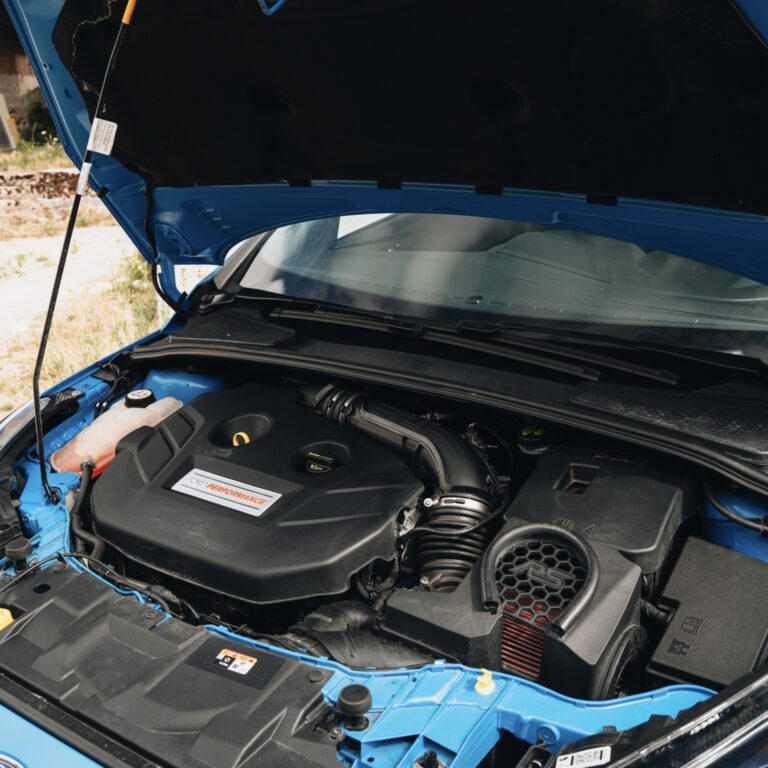 Le moteur 2.3 Ecoboost de la Focus RS.