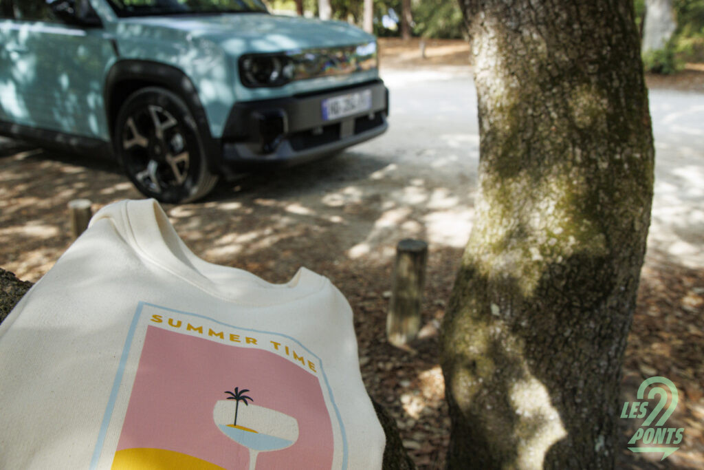 Odîle de Ré & Renault 4 E-Tech - Ile de Ré