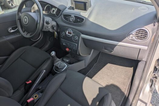 Renault Clio 3 facelift Dynamique ©neel-automobiles.com