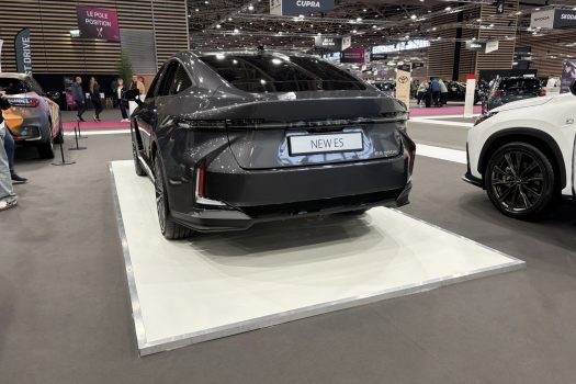 Lexus ES 3/4 arrière