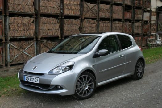Renault Clio 3 RS facelift Luxe ©guide-des-gti.fr
