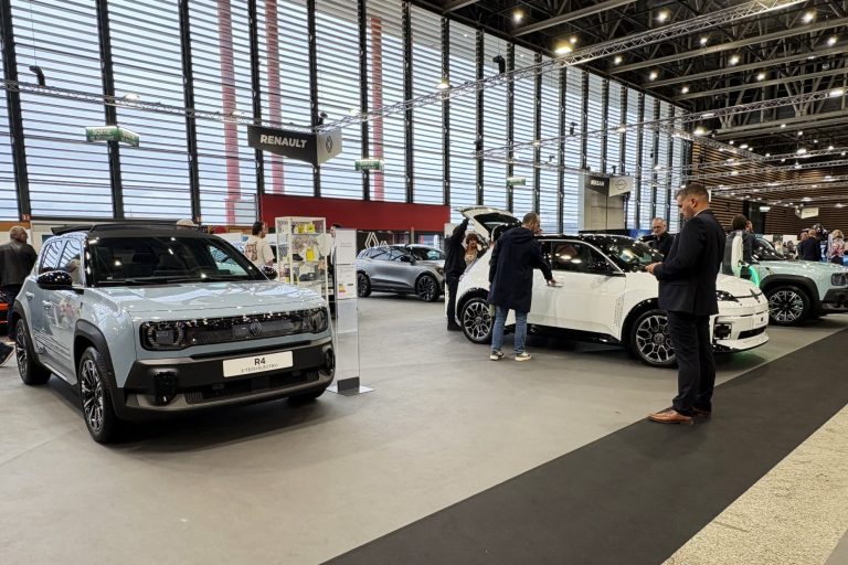 Stand Renault - Salon de Lyon