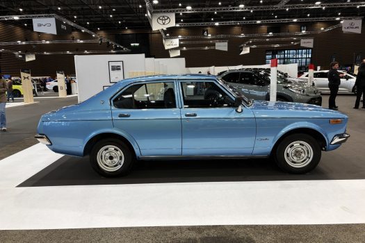 Toyota Carina profil