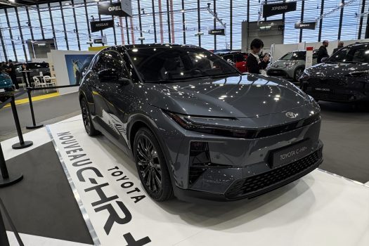 Toyota CHR+ 3/4 avant