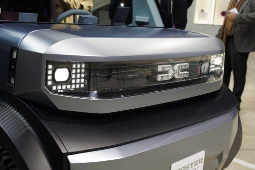 Quand Dacia, grand pragmatique, monte encore ses prestations.