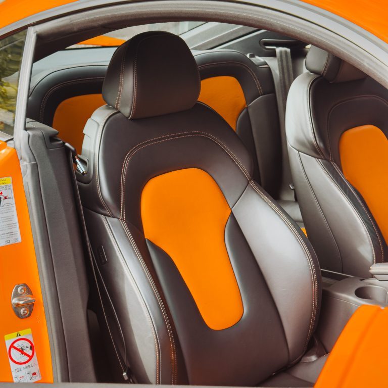 Les sièges de la TT-S.