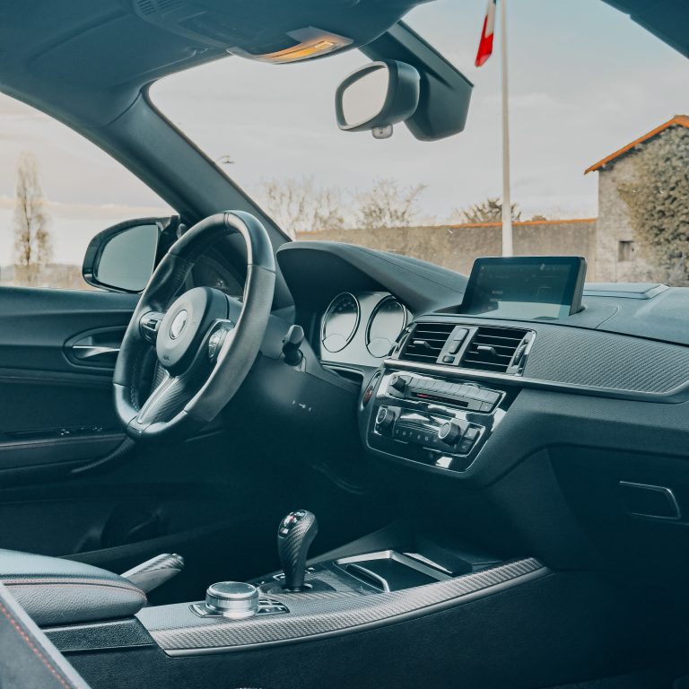 L'habitacle de la M2 Competition.