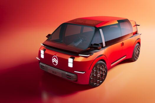 Vue de trois quarts avant de la Citroën ELO