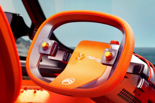 Le volant de la Citroën ELO dispose de deux joysticks
