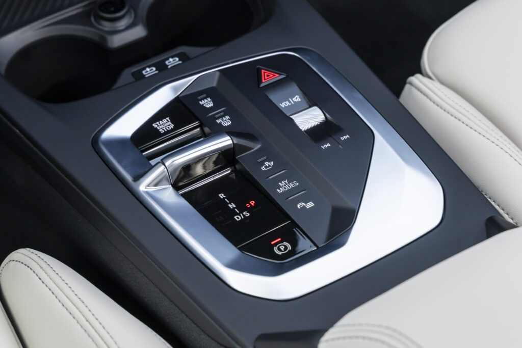 BMW 220 Gran Coupé - Sélecteur de vitesses, DKG7.