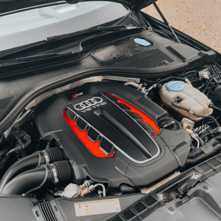 Le moteur V8 4.0 TFSI de la RS6 C7.