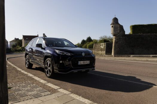 Suzuki Across Plug-in-Hybrid