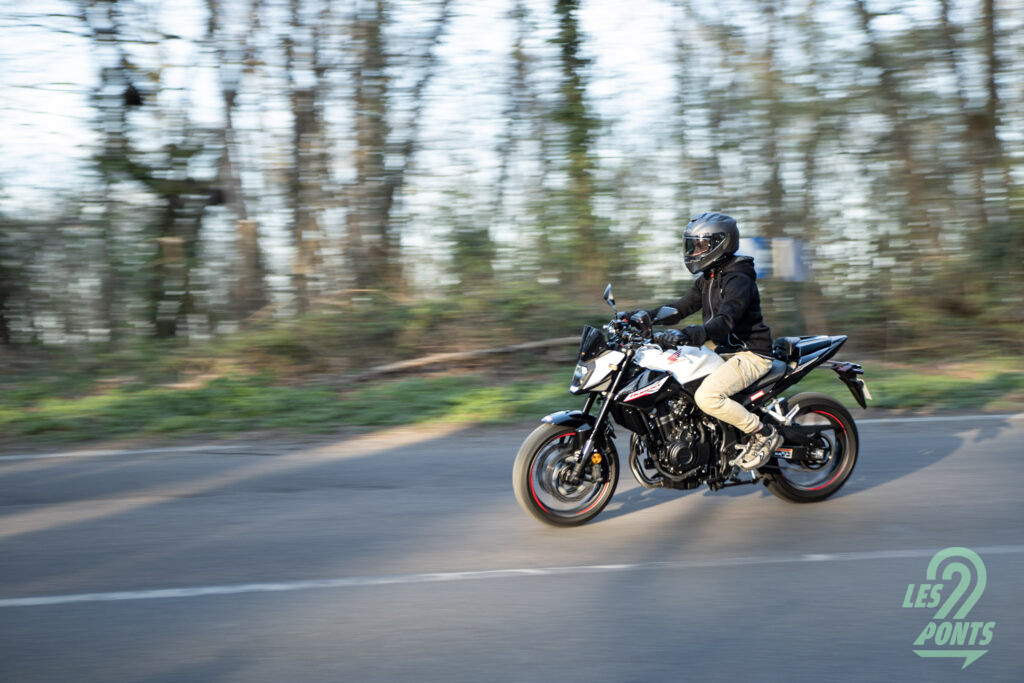 Honda CB500 Hornet © Anthony Mota