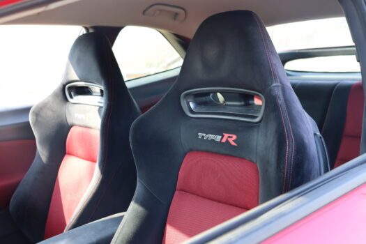 Les sièges baquets de la Honda Civic Type-R FN2