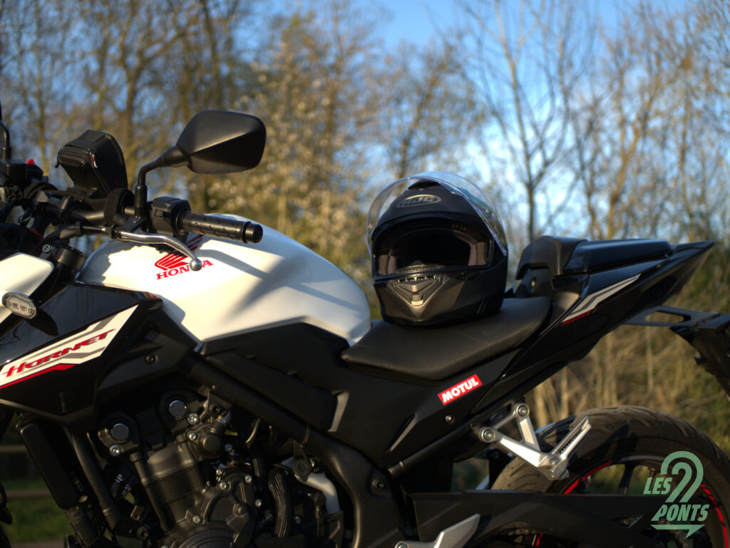 Honda CB500 Hornet © Anthony Mota