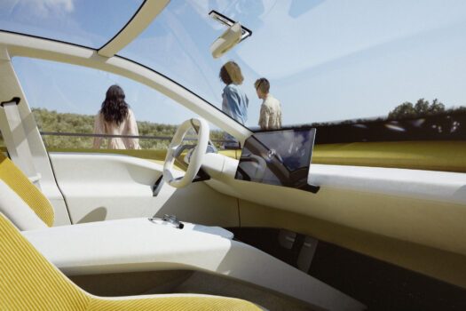 Un intérieur qui singerait presque des concepts-cars français, "à vivre", convivial et lumineux !