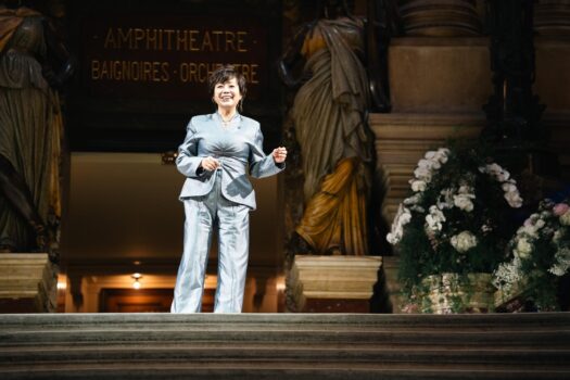 Denza Z9GT - Paris Opéra Garnier - vice-présidente exécutive de BYD