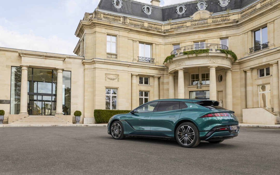 DENZA : Une première découverte parisienne qui intrigue ?