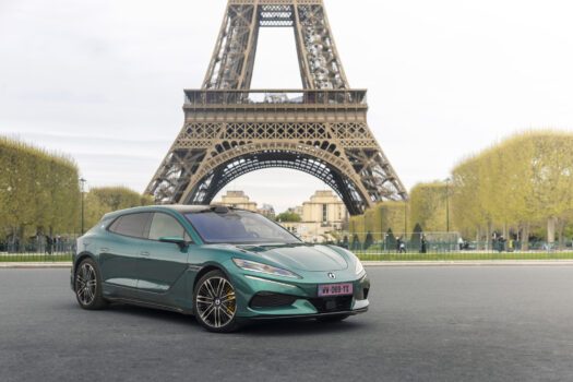 Denza Z9GT - Paris