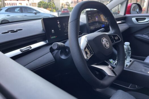 Une vue du volant de la MG4 EV Urban