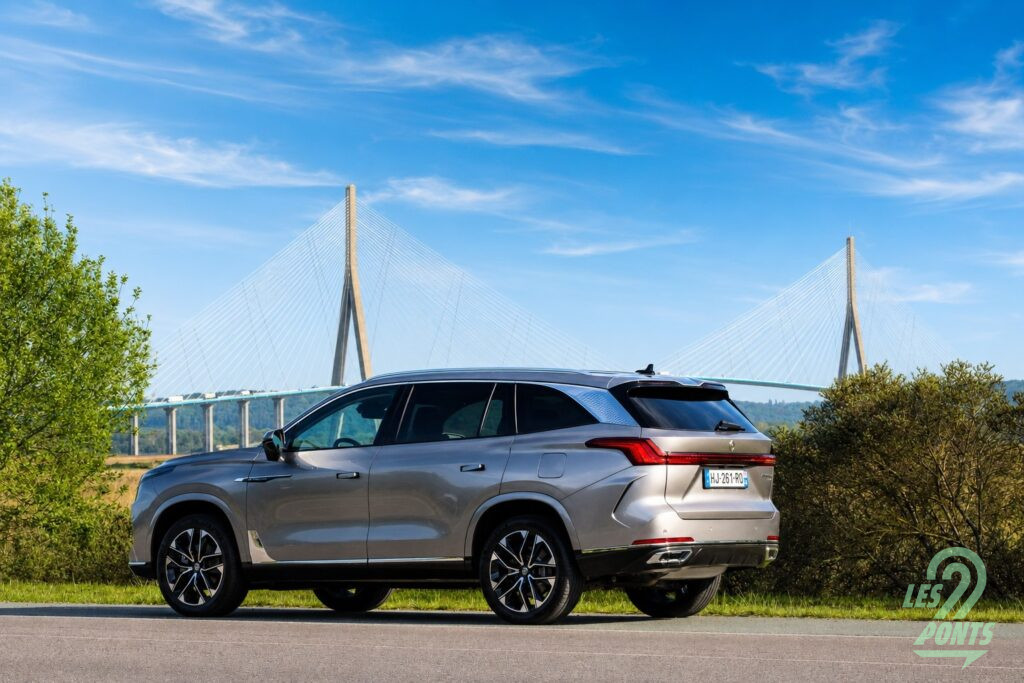 MGS9 PHEV et pont de Normandie
