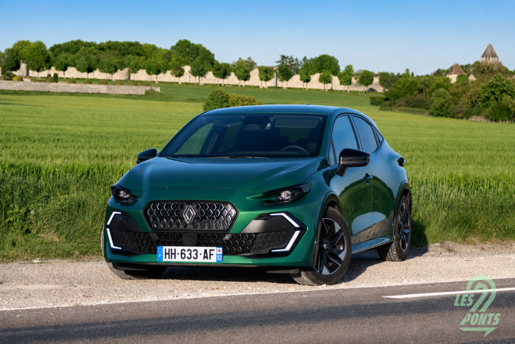 RENAULT CLIO VI FULL HYBRID E-TECH (RB3B1 HEV)