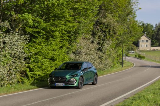 RENAULT CLIO VI FULL HYBRID E-TECH - (C) Arnaud LESCURE
