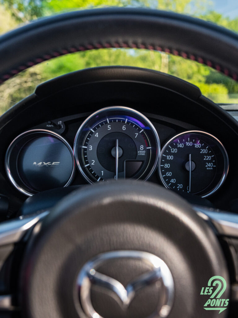 Les compteurs de la Mx-5