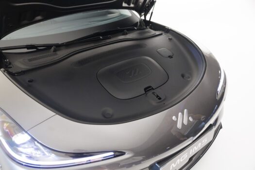 Le frunk avant de la MG IM5 est de 18 L.