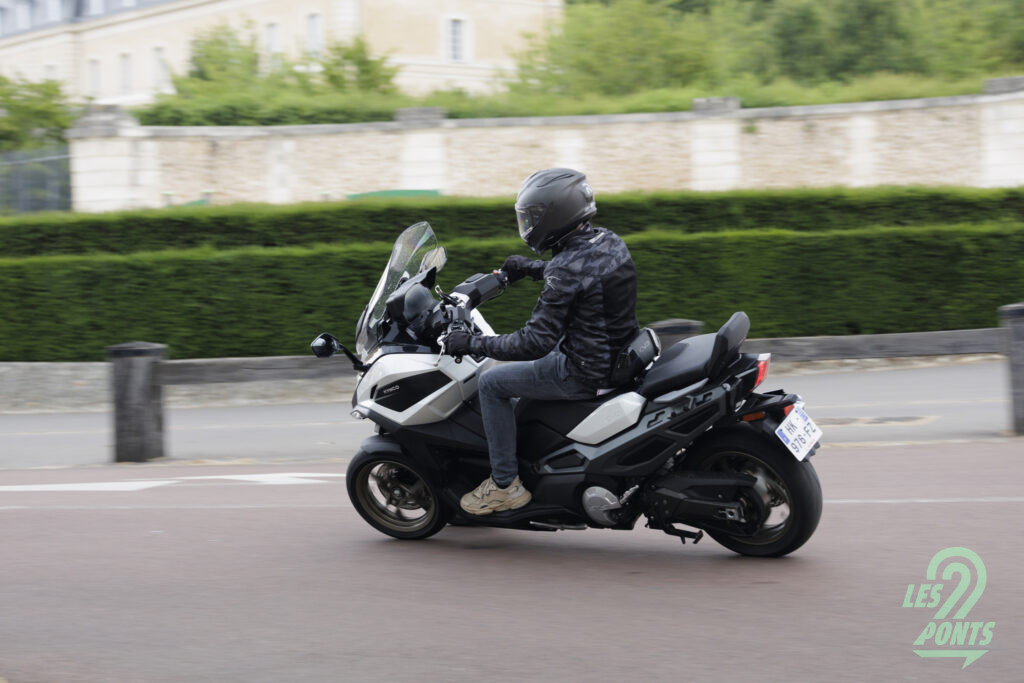 Kymco CV3 575