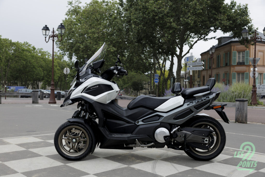 Kymco CV3 575