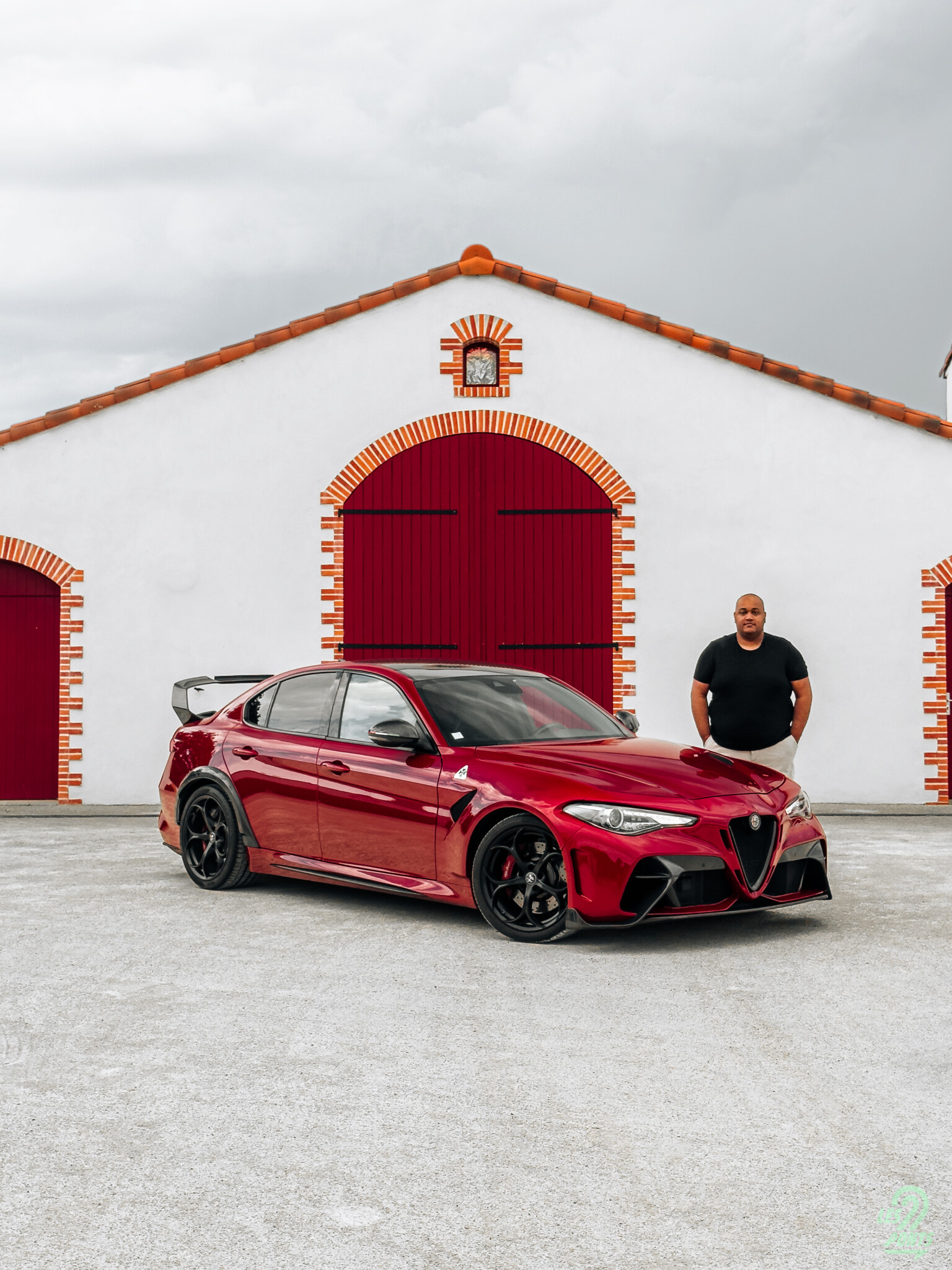 Aurélien et l'Alfa Romeo Giulia Quadrifoglio.